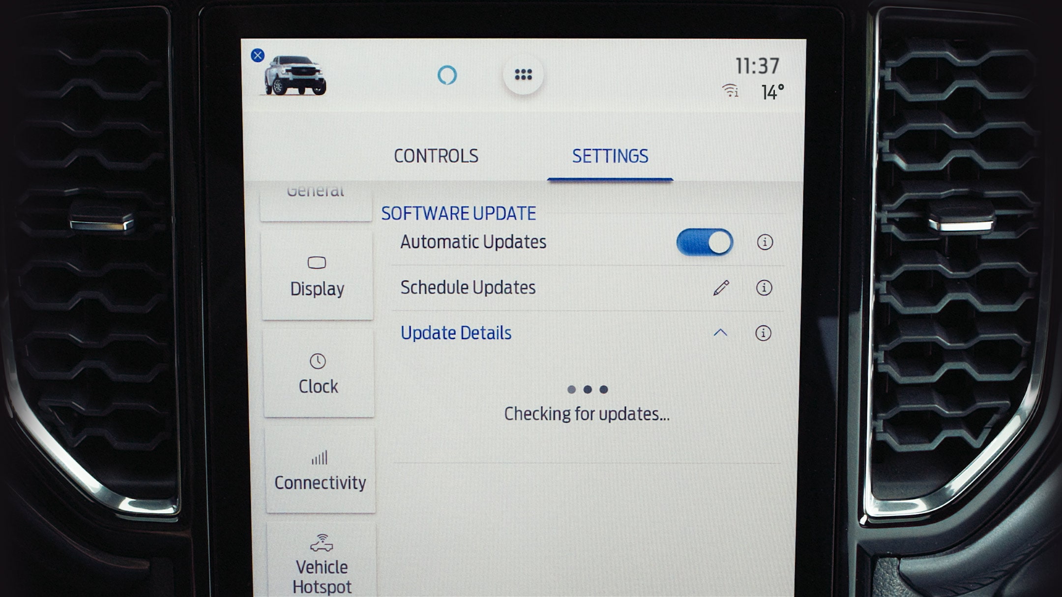 Ford Ranger closeup of screen showing software update