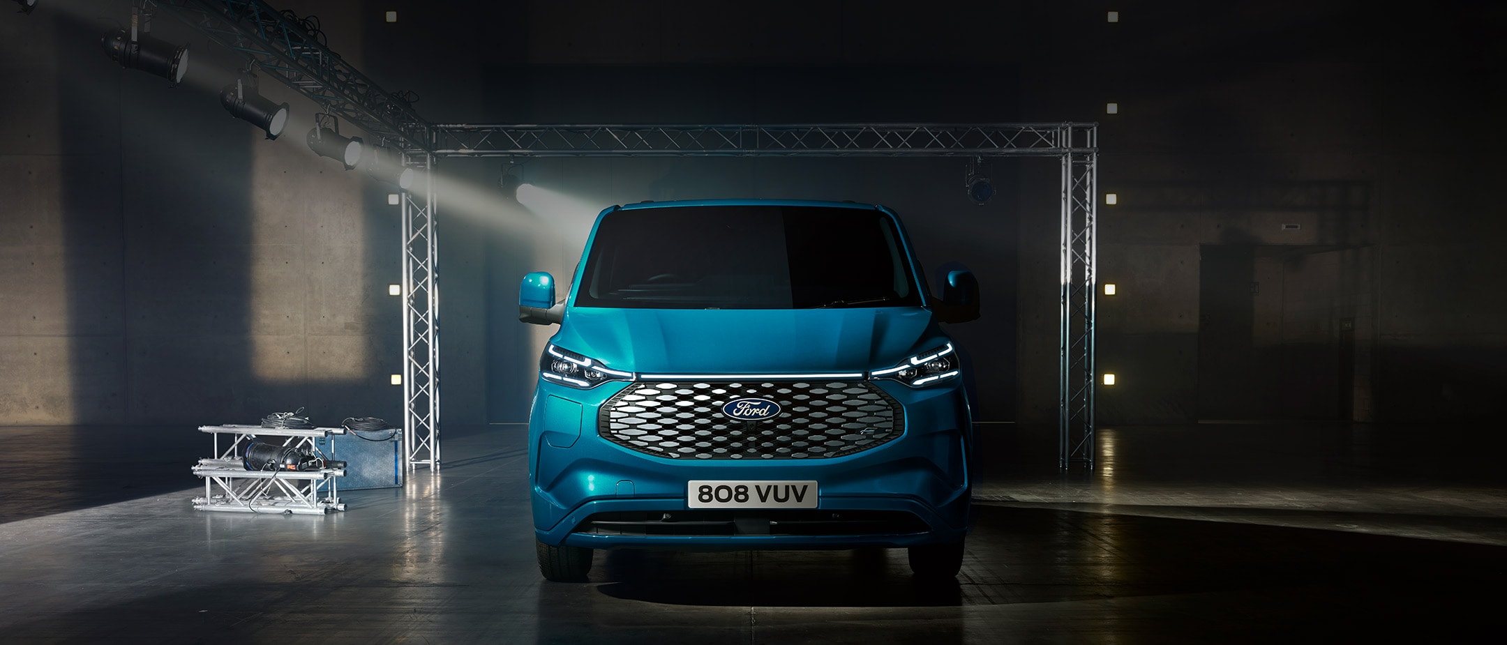 Ford E-Transit Custom