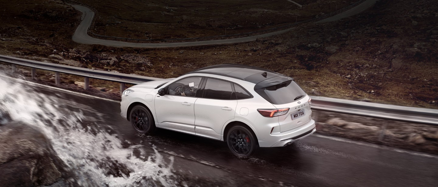 Ford phev 2025 kuga