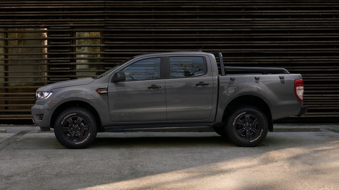 New Ford Ranger Wolftrak: Tough 4x4 Pick-Up Truck | Ford IE
