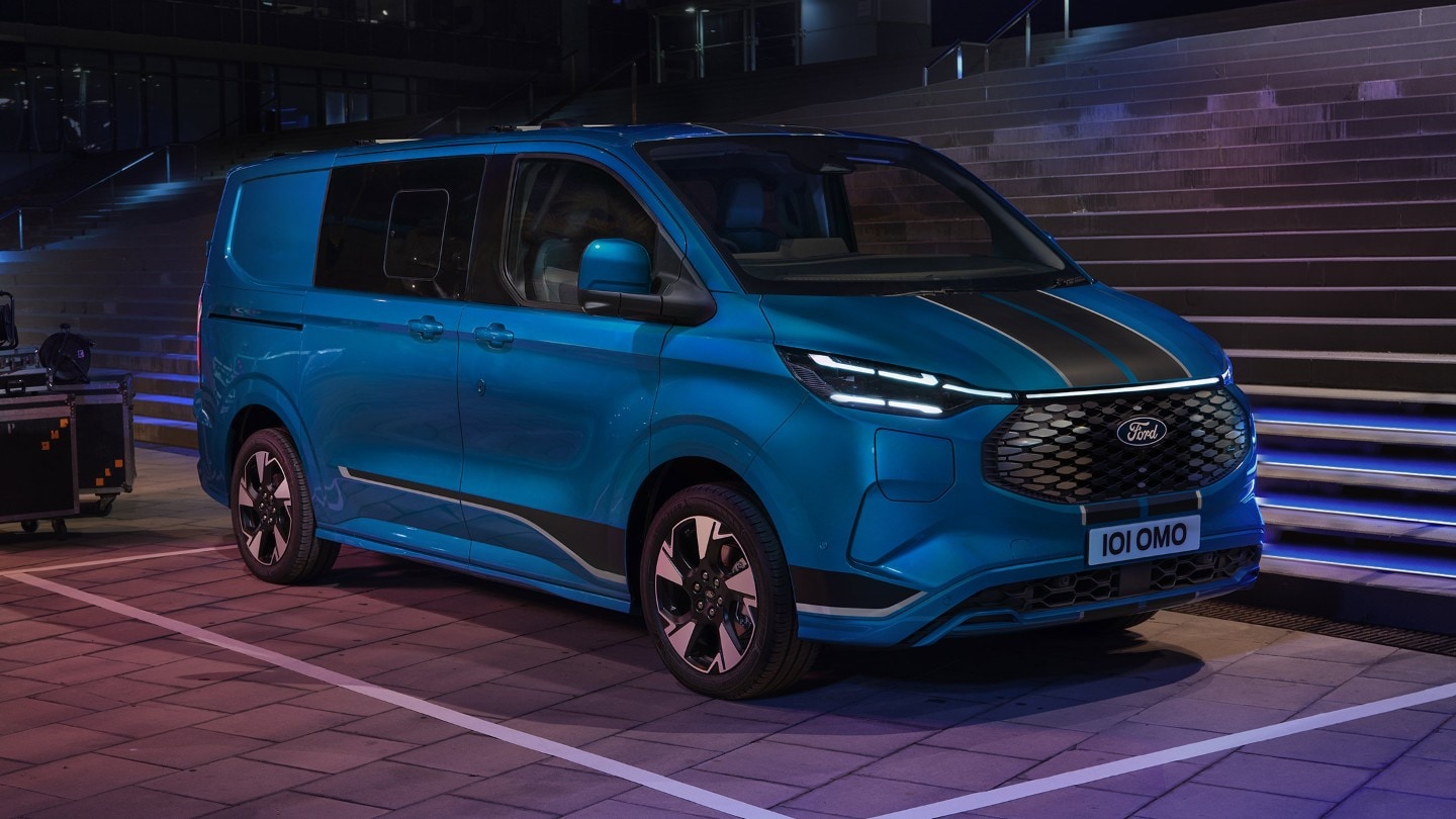 New Ford Transit Custom Van Ford IE