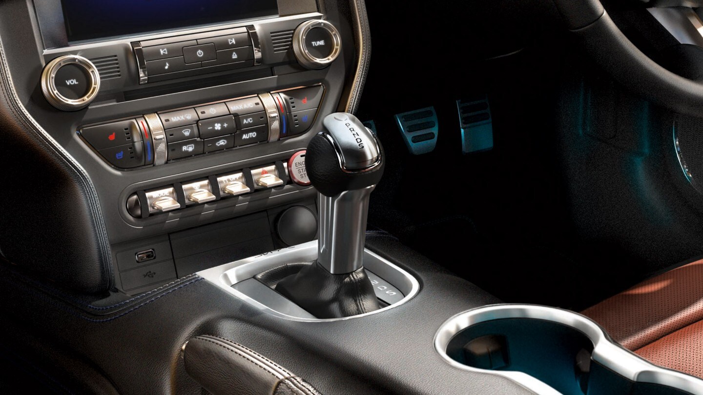 Ford Mustang GT gear shift knob close up